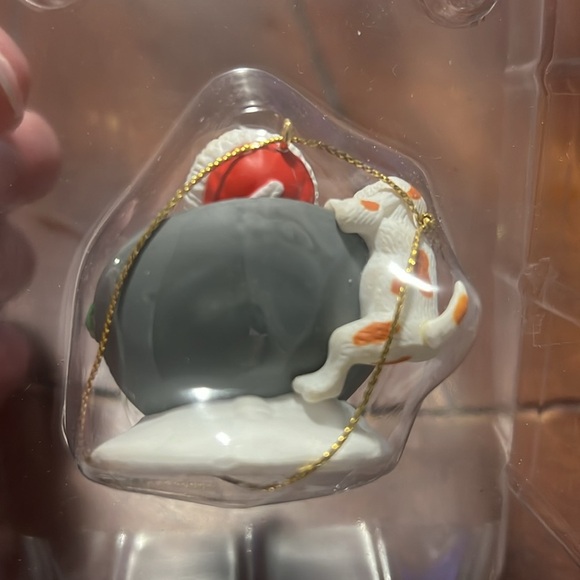 1991 Santas Best Christmas Charmers First Edition Ornament “Tagging Along” BNIB - Picture 4 of 4